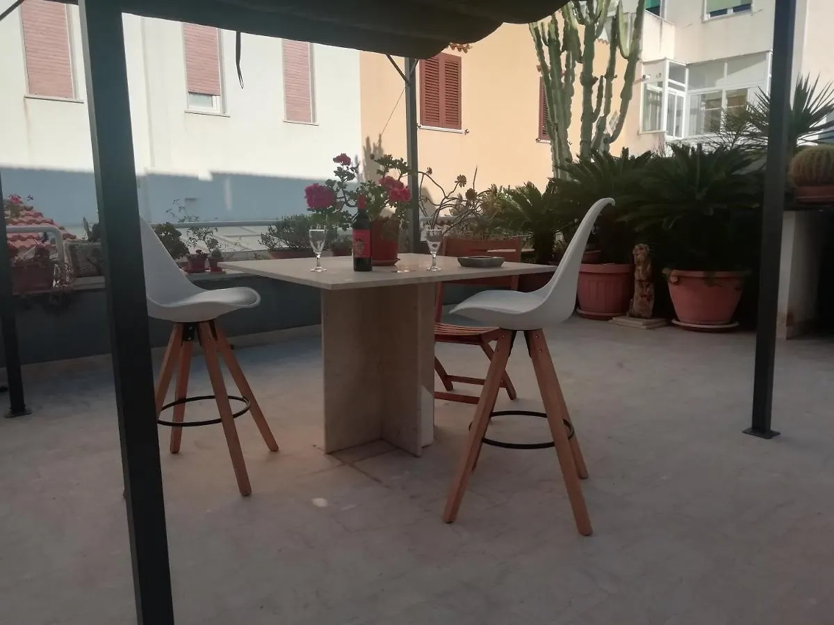 Appartamento Tulipano Rosso Trapani 0*,  Italy