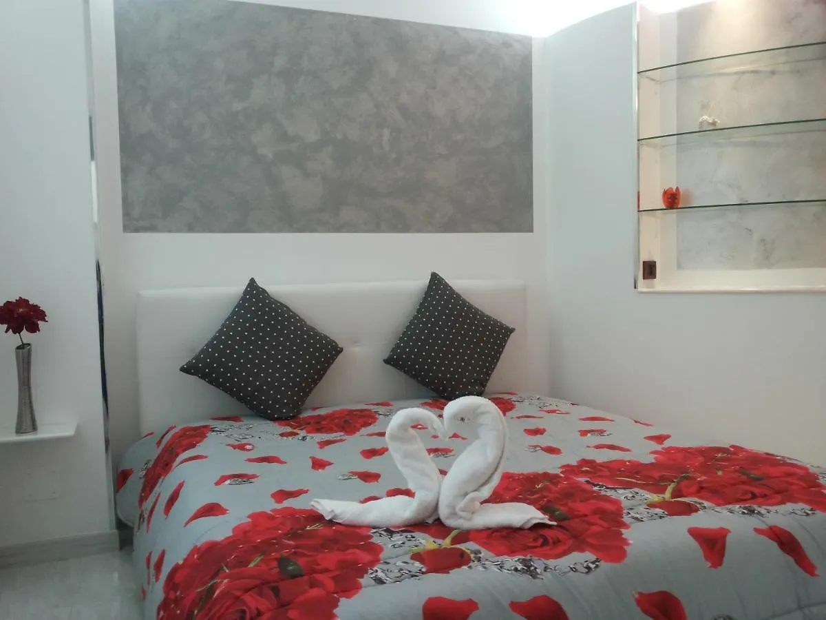 Apartment Appartamento Tulipano Rosso Trapani