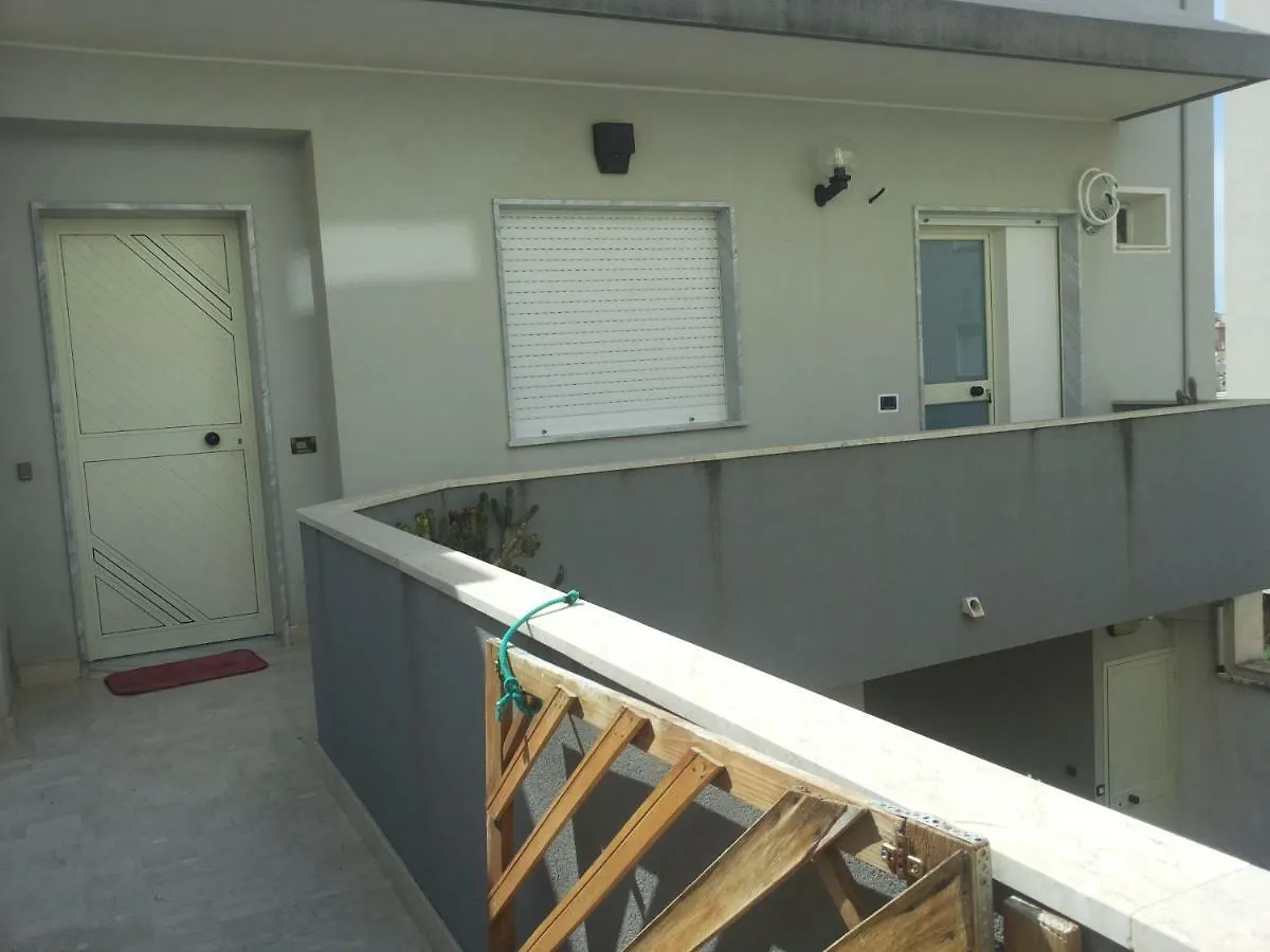 Apartment Appartamento Tulipano Rosso Trapani Italy