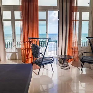 Hotel Gallery Rooms- Palazzo D'ali' Staiti Xix, Trapani